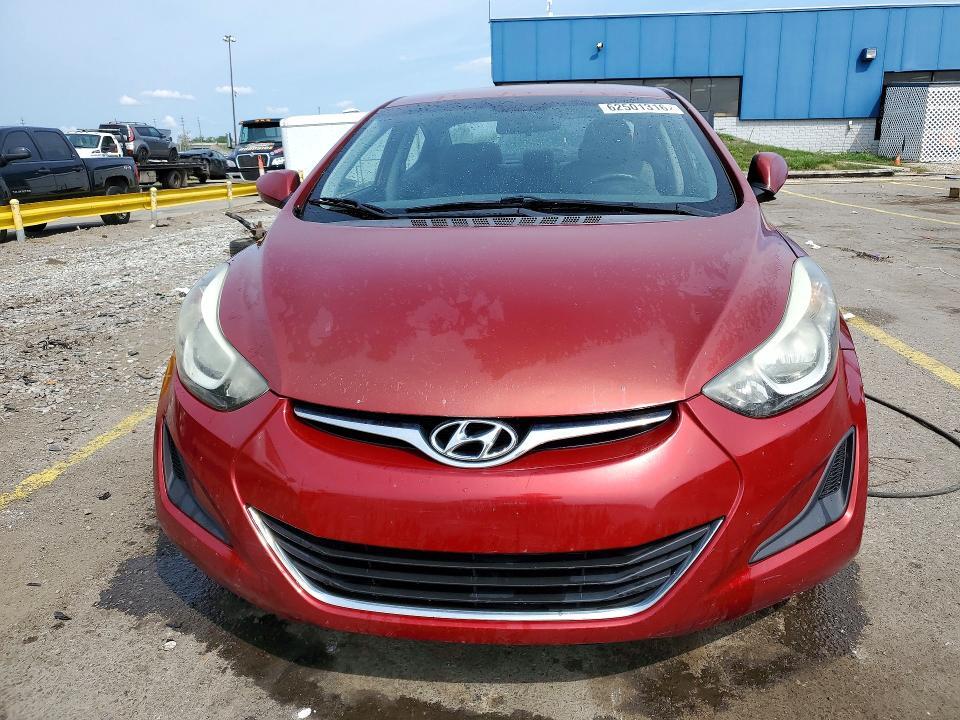 2016 HYUNDAI ELANTRA SE — Фото 5 из 12
