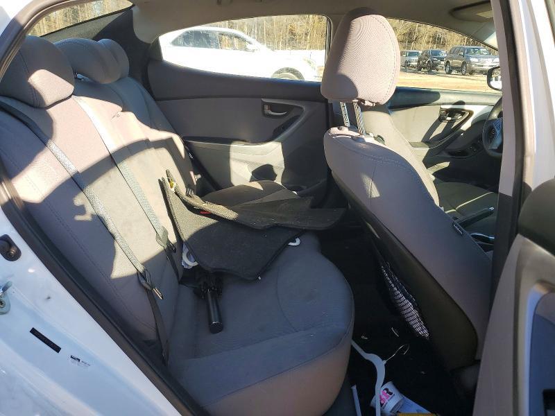 5NPDH4AE4GH726212 2016 HYUNDAI ELANTRA photo no. 10