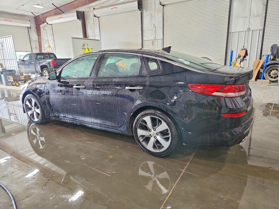2020 KIA OPTIMA S — Фото 2 из 12