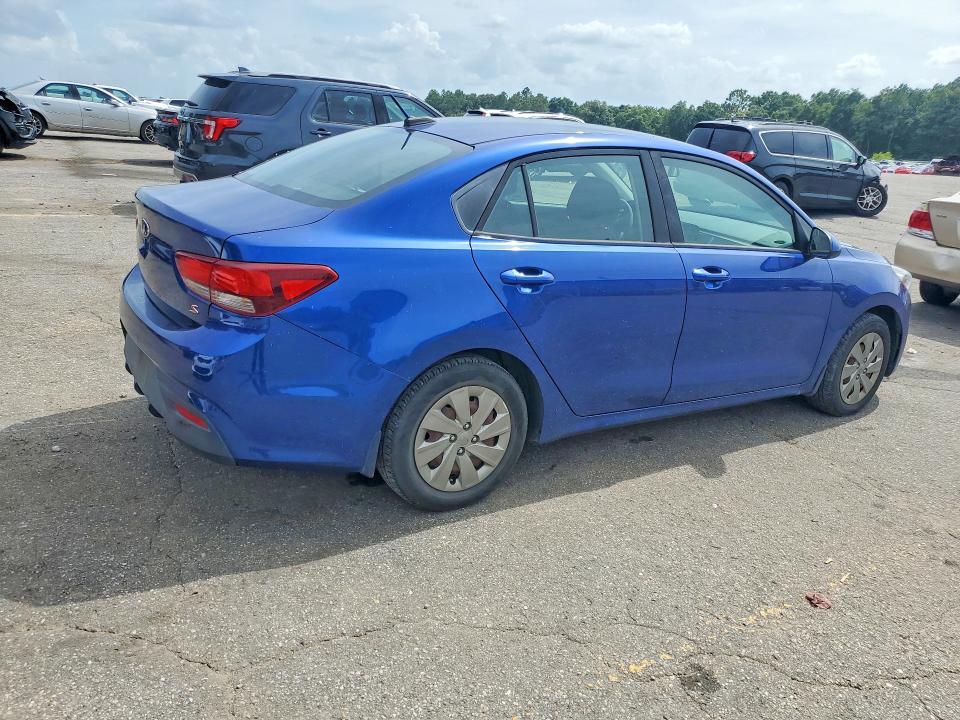 2020 KIA RIO S — Фото 3 из 12