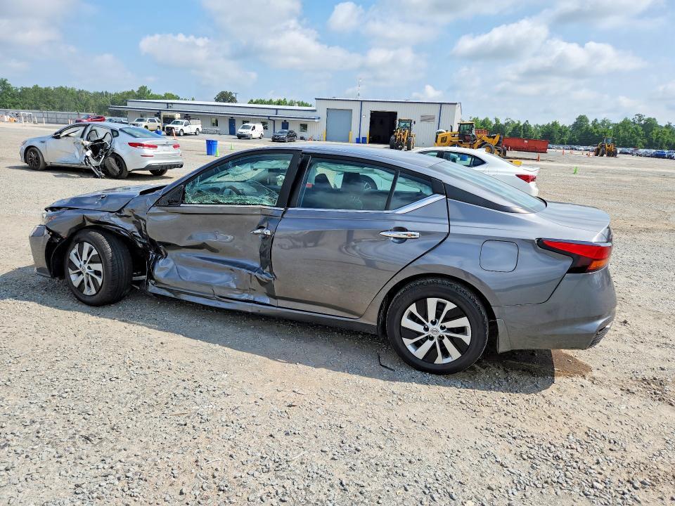 2024 NISSAN ALTIMA S — Фото 2 из 12