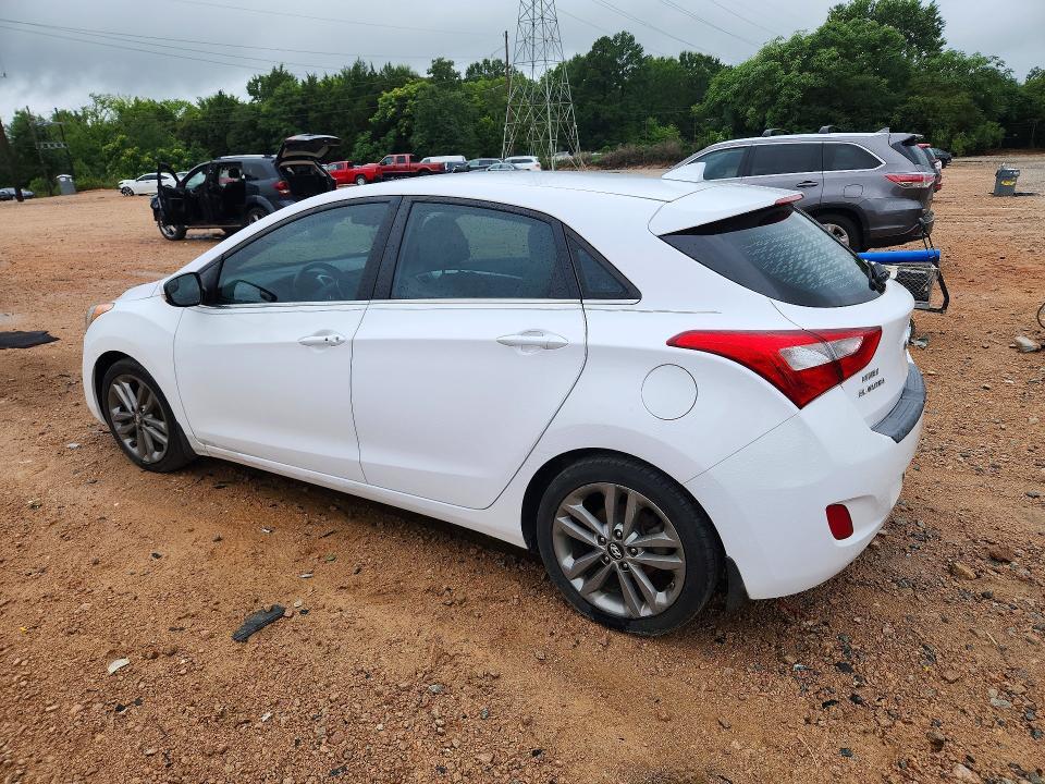 2016 HYUNDAI ELANTRA GT BASE — Фото 2 из 12