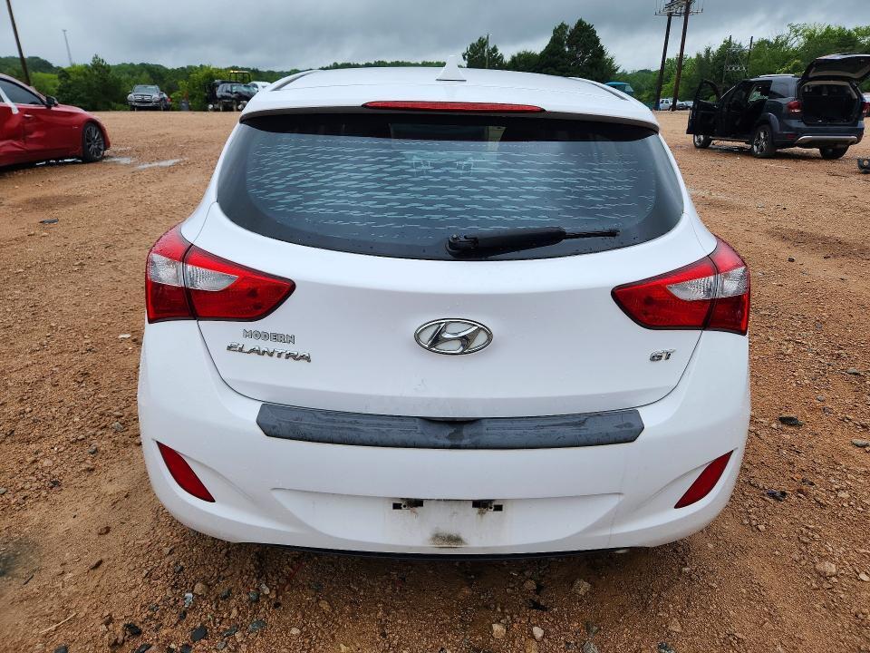 2016 HYUNDAI ELANTRA GT BASE — Фото 6 из 12
