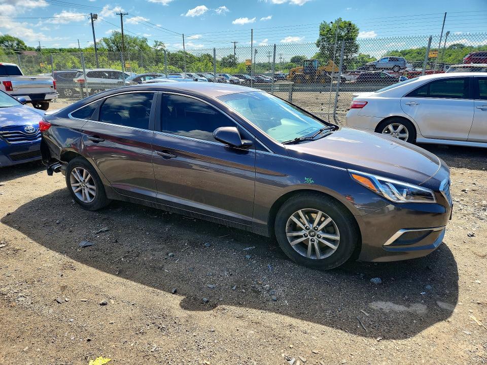2016 HYUNDAI SONATA SE — Фото 4 из 12
