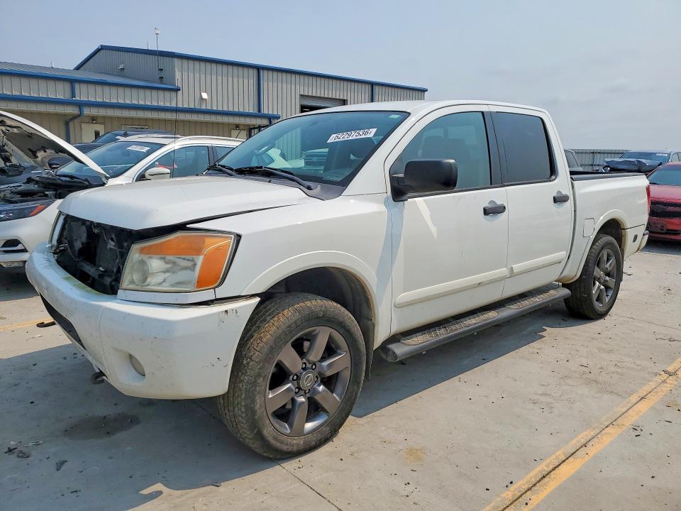 1N6BA0EJ7CN328270 2012 NISSAN TITAN photo no. 1