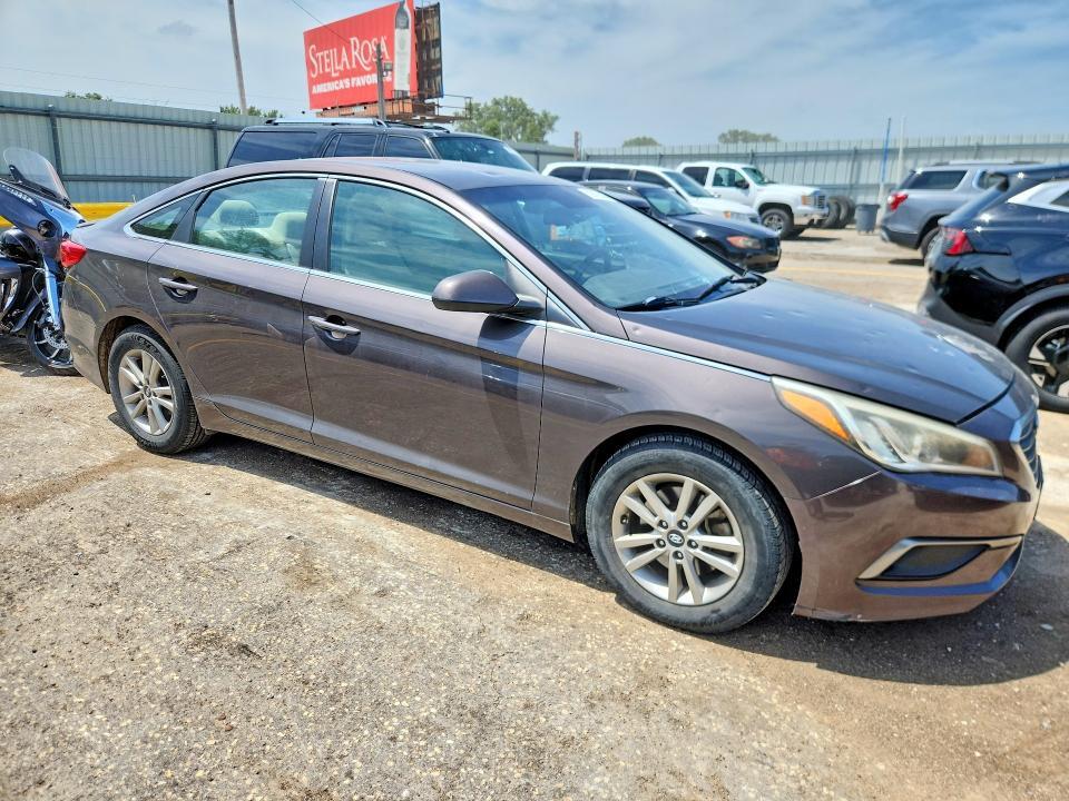 2016 HYUNDAI SONATA SE — Фото 4 из 12