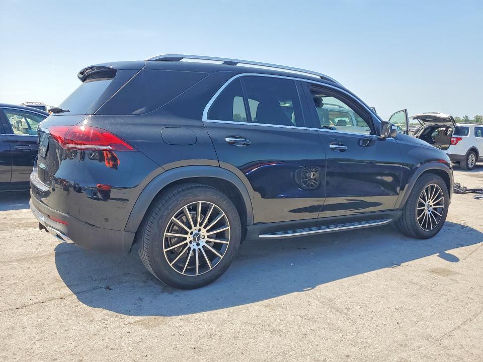 2020 MERCEDES-BENZ GLE 350 — Фото 3 из 13