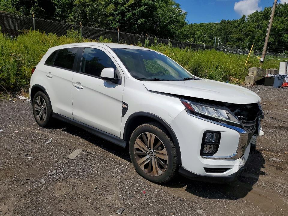2020 MITSUBISHI OUTLANDER SPORT ES — Фото 4 из 13