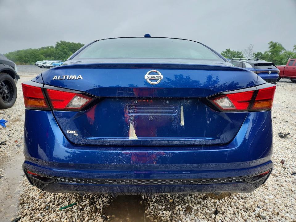 2020 NISSAN ALTIMA S — Фото 6 из 12