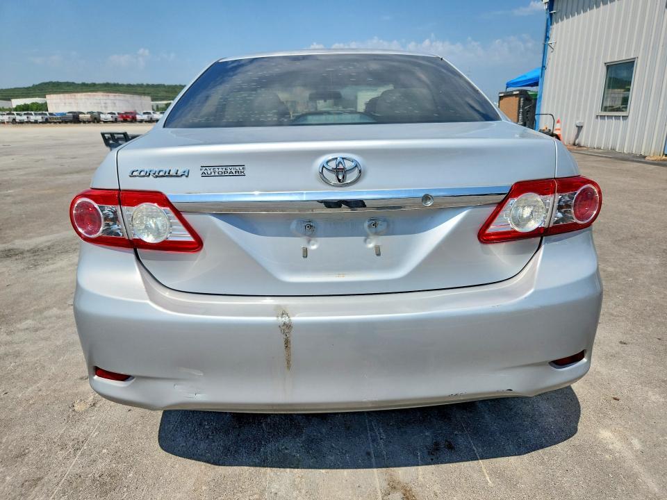 5YFBU4EE6CP071562 2012 TOYOTA COROLLA photo no. 6
