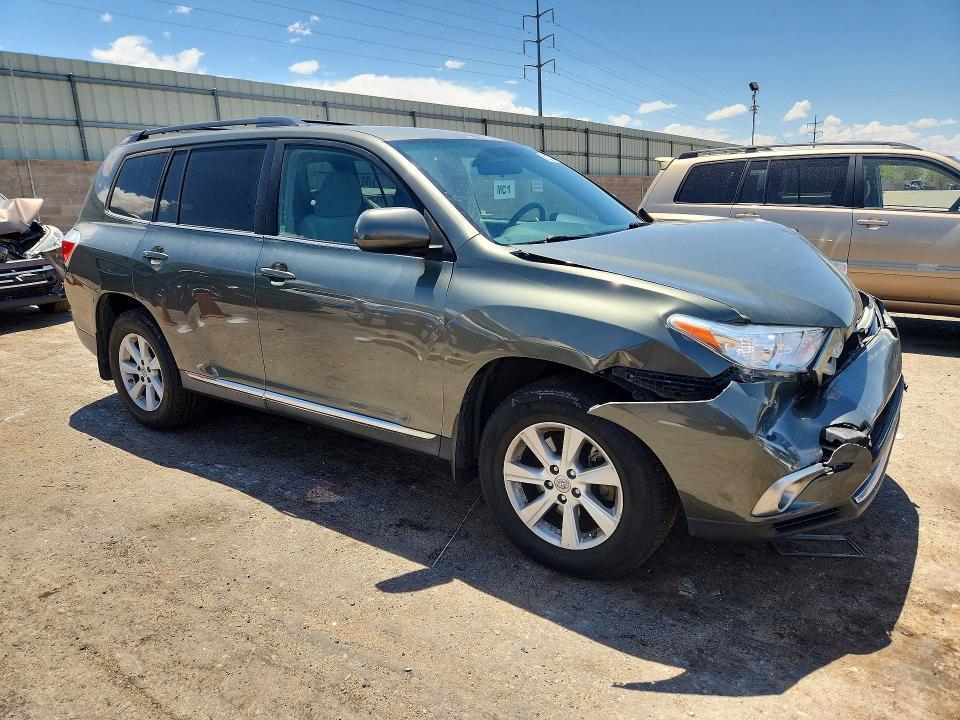 2012 TOYOTA HIGHLANDER BASE — Фото 4 из 13