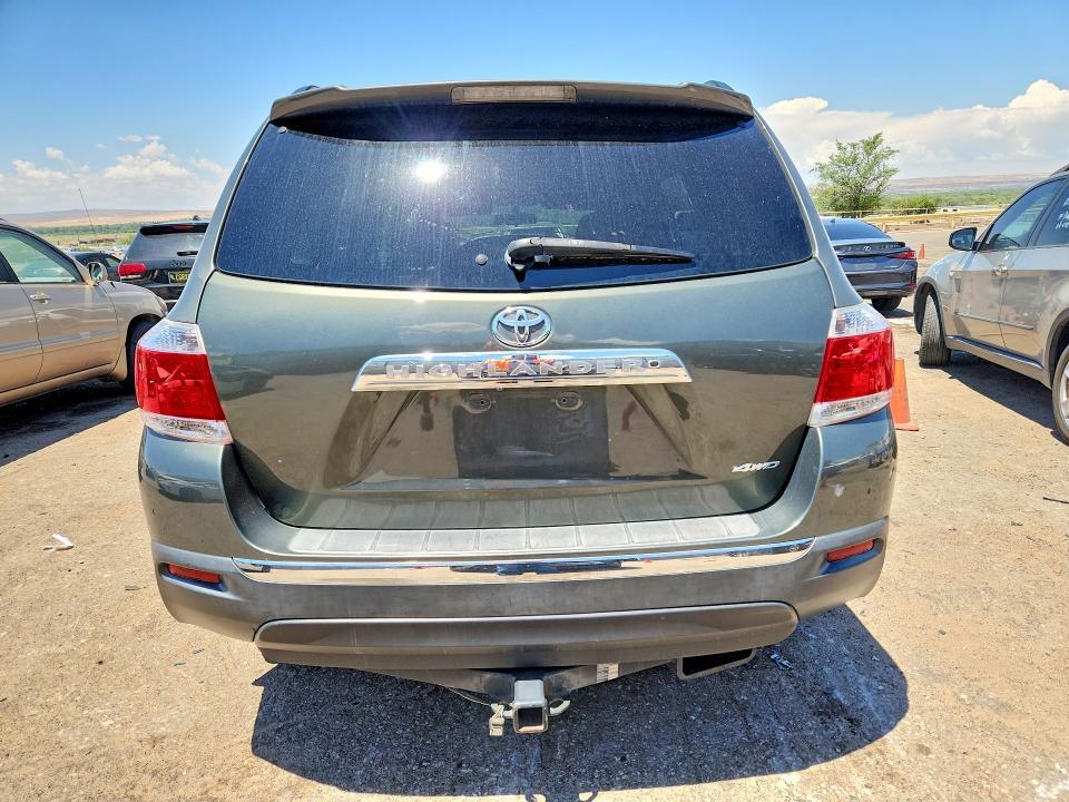 2012 TOYOTA HIGHLANDER BASE — Фото 6 из 13