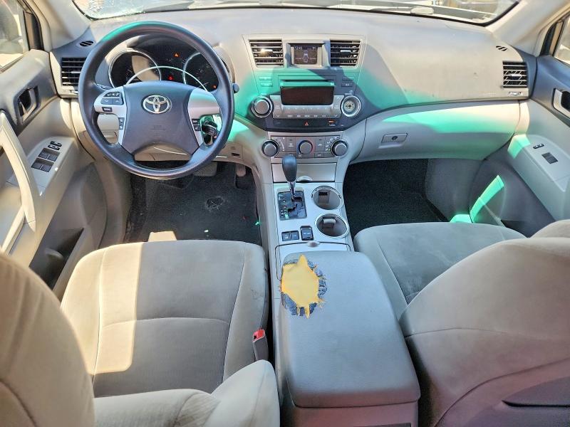 2012 TOYOTA HIGHLANDER BASE — Фото 8 из 13