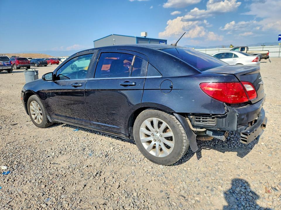 1C3CC5FB1AN138519 2010 CHRYSLER SEBRING photo no. 2
