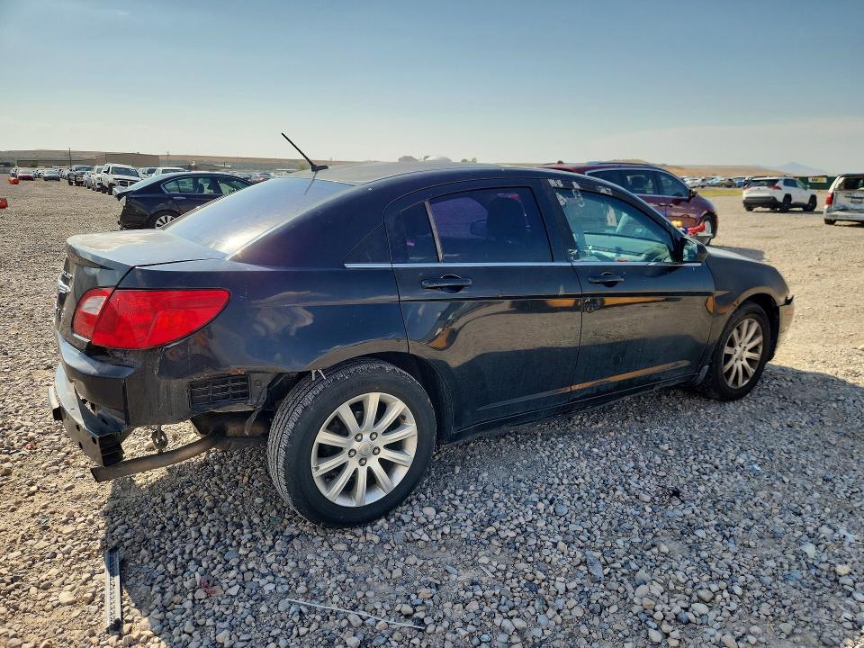 1C3CC5FB1AN138519 2010 CHRYSLER SEBRING photo no. 3