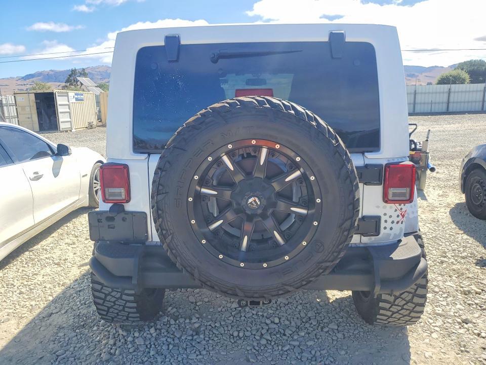 2016 JEEP WRANGLER UNLIMITED — Фото 6 из 12