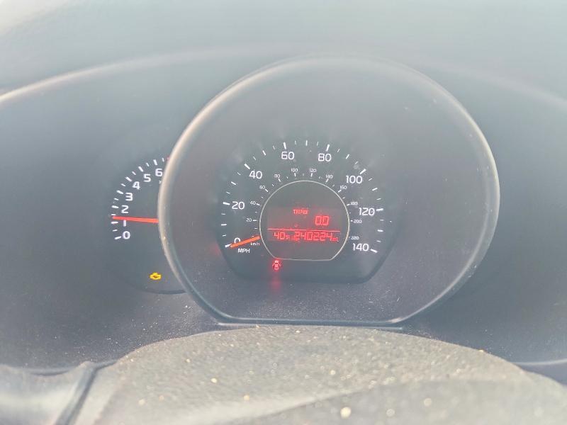 2016 KIA SOUL BASE — Фото 9 из 12