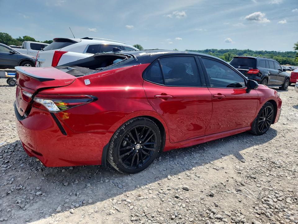 2024 TOYOTA CAMRY XSE — Фото 3 из 12
