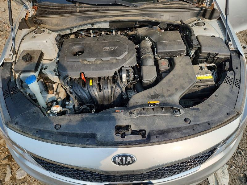 KNAGT4L30G5110396 2016 KIA OPTIMA photo no. 11