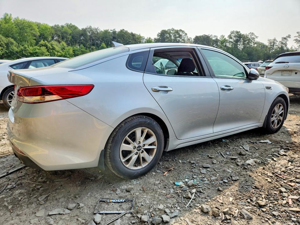 KNAGT4L30G5110396 2016 KIA OPTIMA photo no. 3