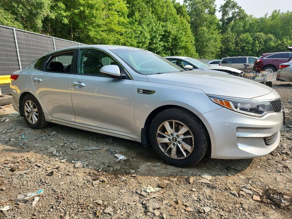 KNAGT4L30G5110396 2016 KIA OPTIMA photo no. 4