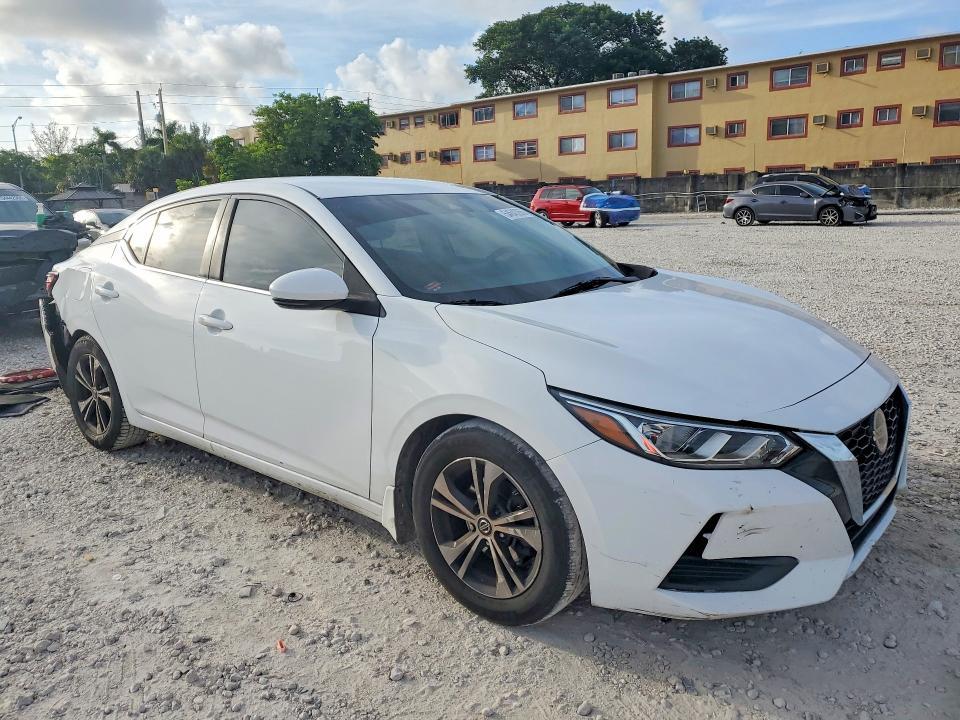 2020 NISSAN SENTRA SV — Фото 4 из 12