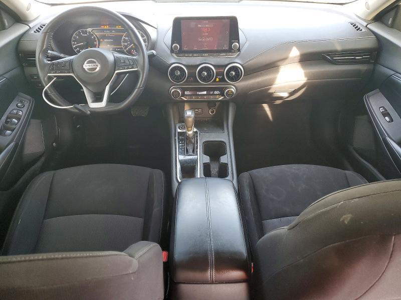 2020 NISSAN SENTRA SV — Фото 8 из 12