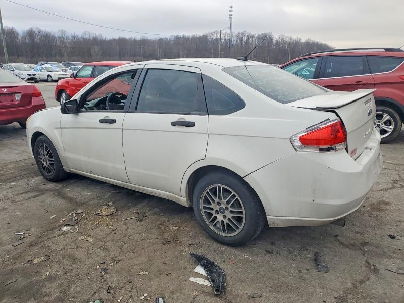 2010 FORD FOCUS SE — Фото 2 из 12