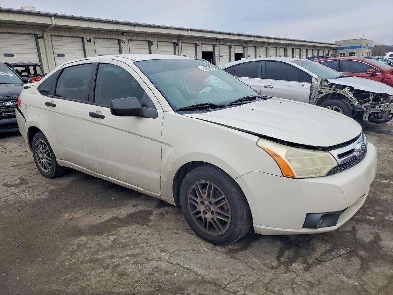 2010 FORD FOCUS SE — Фото 4 из 12