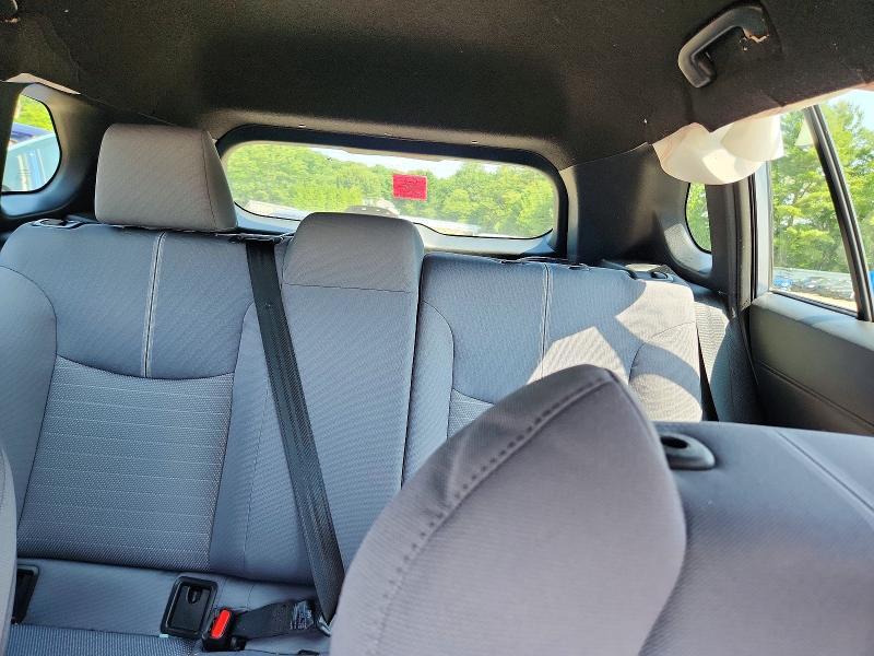 2024 TOYOTA COROLLA CROSS HYBRID S — Фото 10 из 13