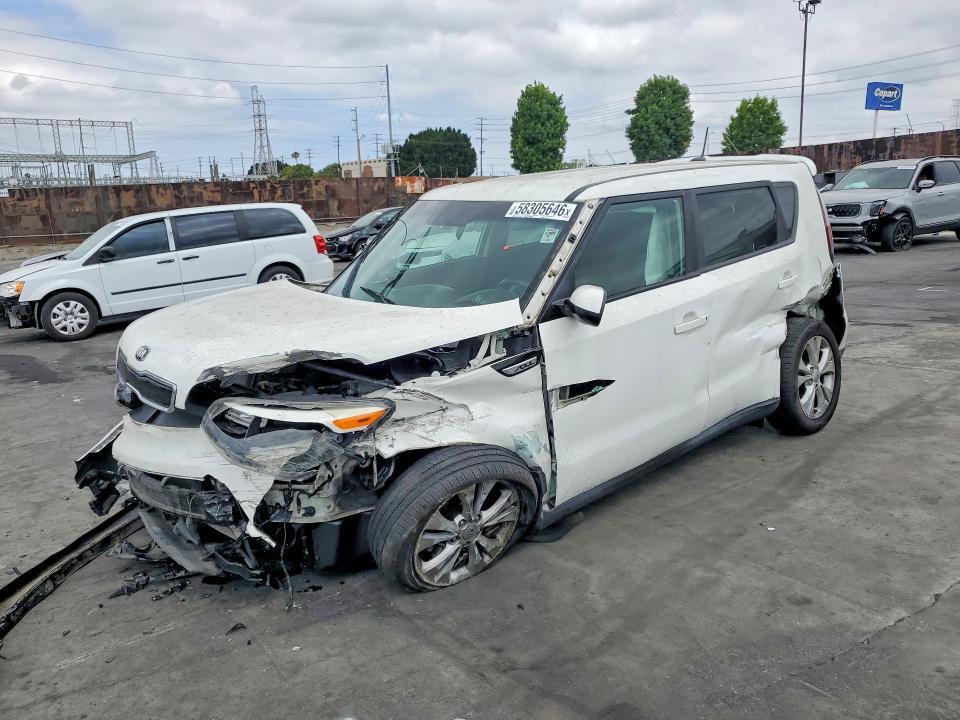 KNDJP3A58G7323032 2016 KIA SOUL photo no. 1