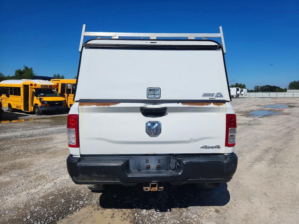 2020 RAM 3500 TRADESMAN — Фото 6 из 13