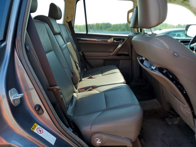 2016 LEXUS GX 460 — Фото 11 из 13