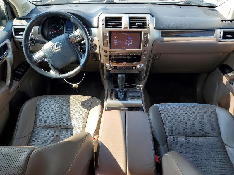 2016 LEXUS GX 460 — Фото 8 из 13