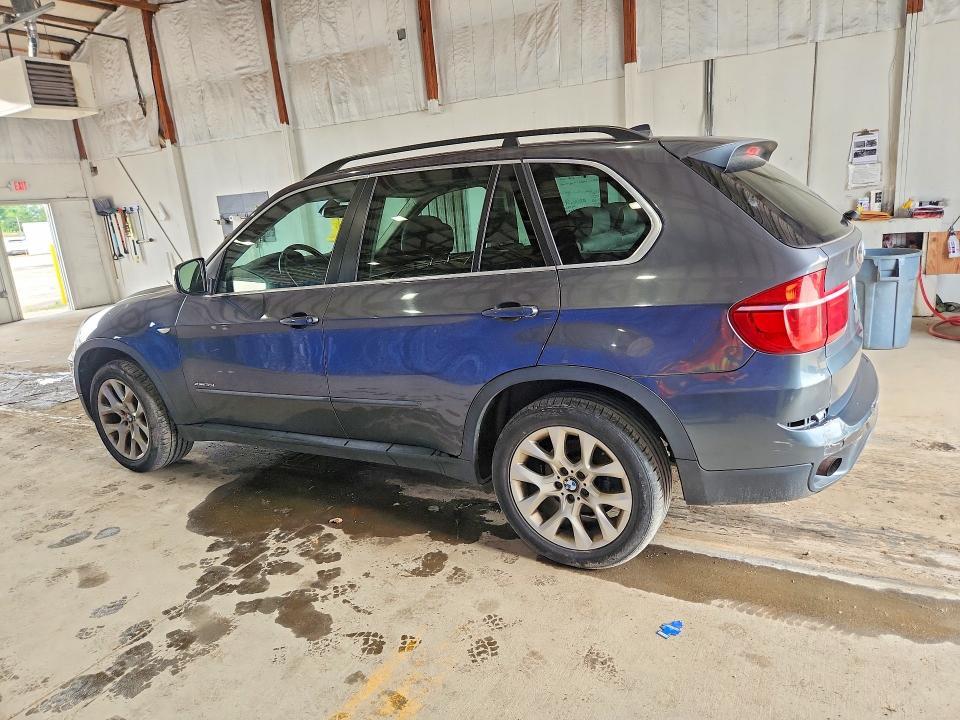 2013 BMW X5 XDRIVE35I — Фото 2 из 13