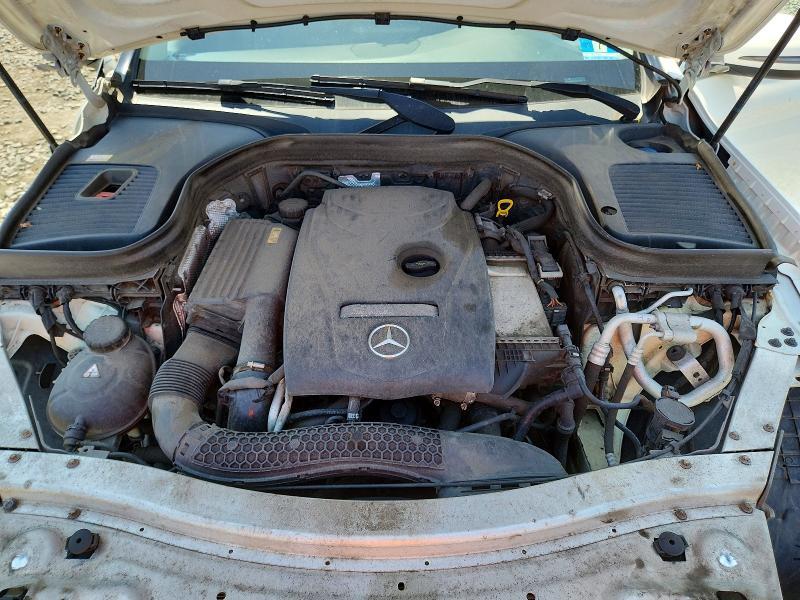 2016 MERCEDES-BENZ GLC 300 4MATIC — Фото 12 из 14