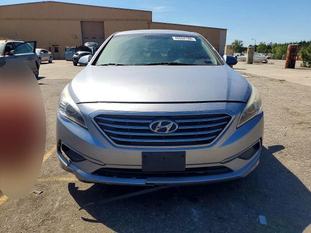2017 HYUNDAI SONATA SE — Фото 5 из 12