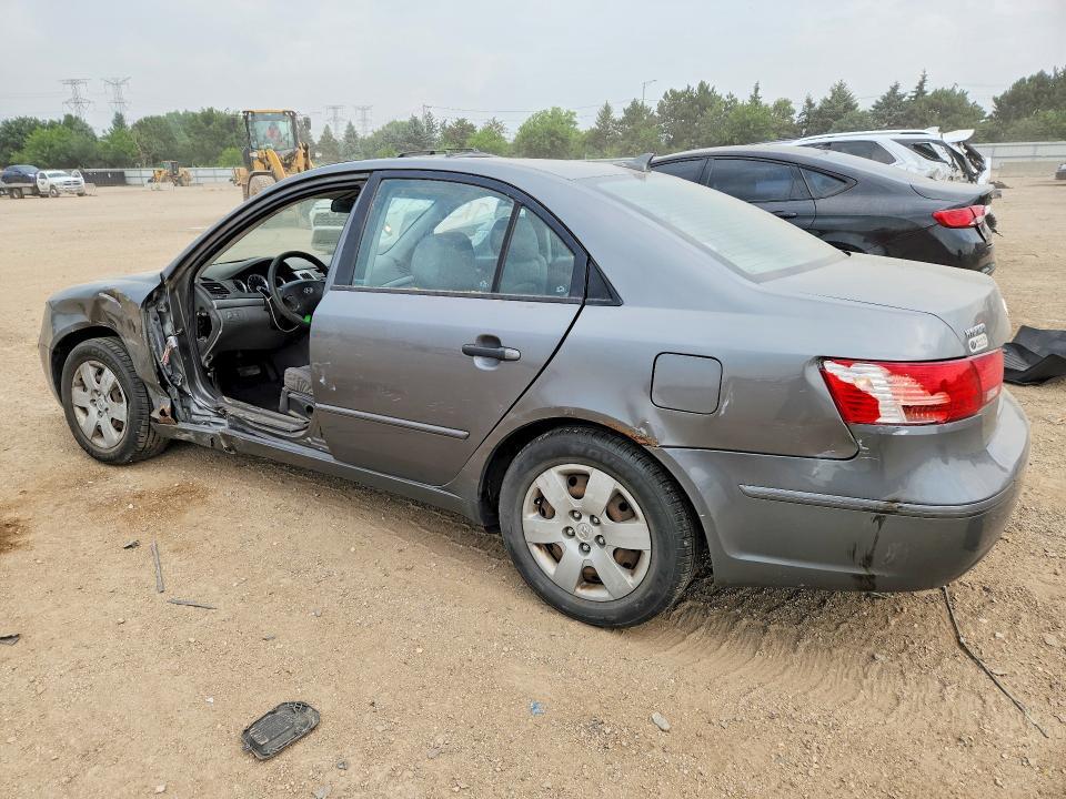 5NPET4AC3AH643301 2010 HYUNDAI SONATA photo no. 2