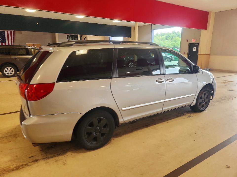 2007 TOYOTA SIENNA LE 7-PASSENGER — Фото 3 из 13