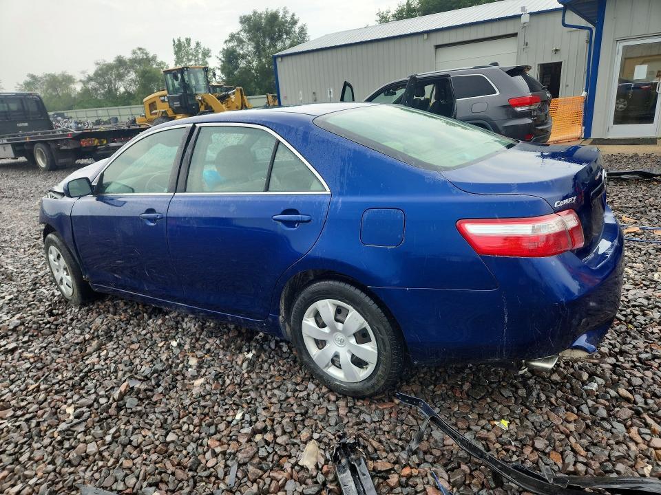 2007 TOYOTA CAMRY LE V6 — Фото 2 из 13