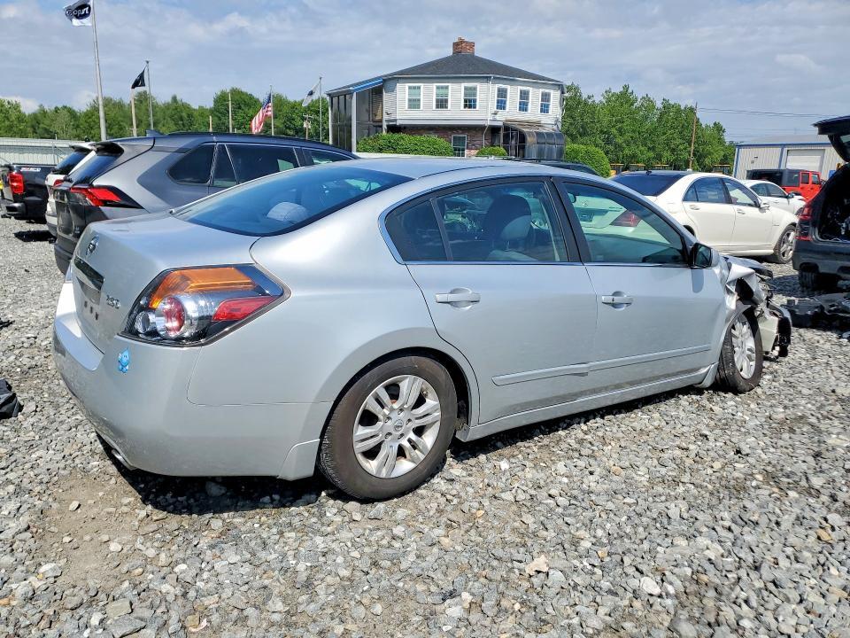 1N4AL2AP0AN479016 2010 NISSAN ALTIMA photo no. 3