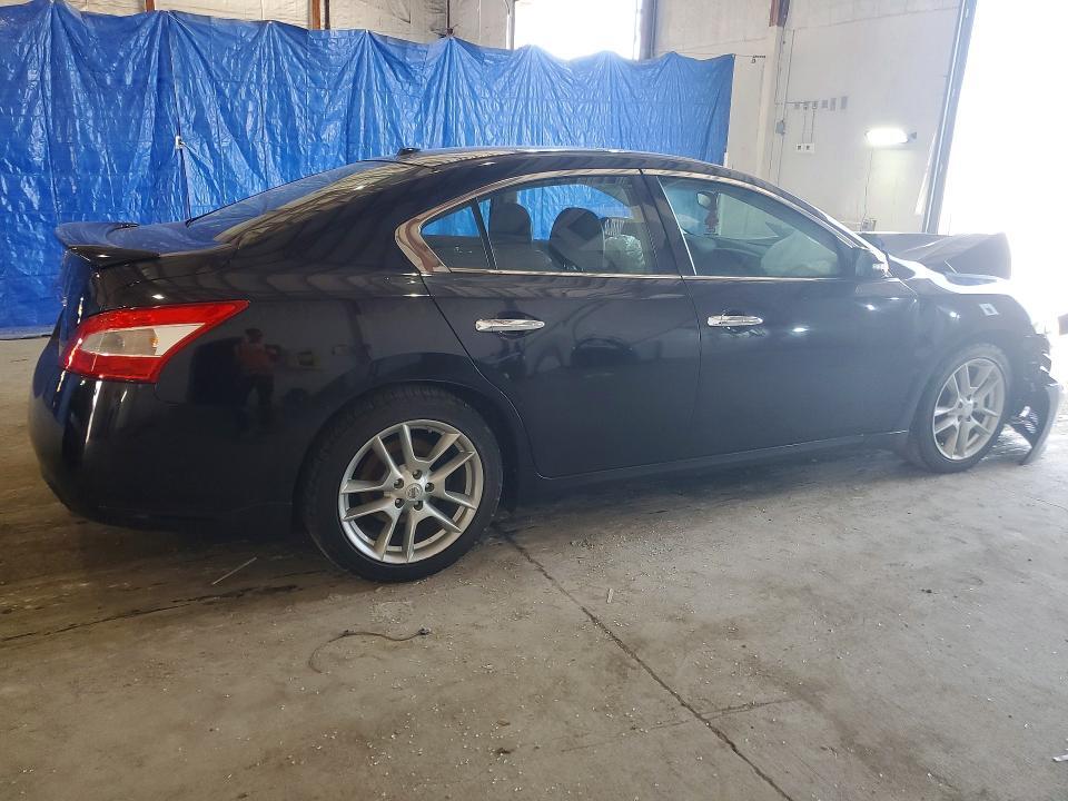 2010 NISSAN MAXIMA 3.5 S — Фото 3 из 12