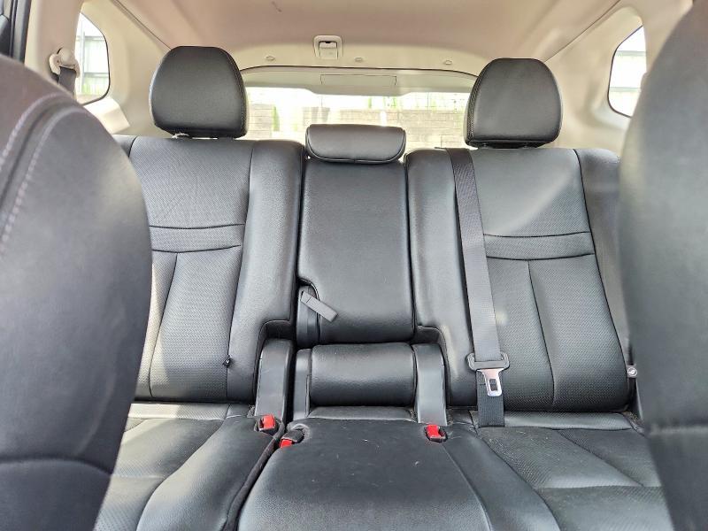 KNMAT2MV2GP688551 2016 NISSAN ROGUE photo no. 10