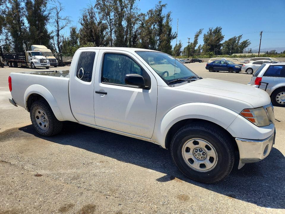 1N6BD0CT3AC435532 2010 NISSAN FRONTIER photo no. 4