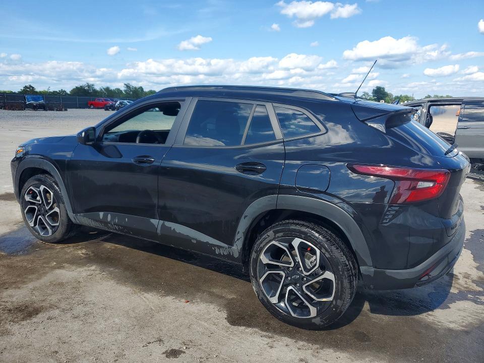 2025 CHEVROLET TRAX 2RS — Фото 2 из 13