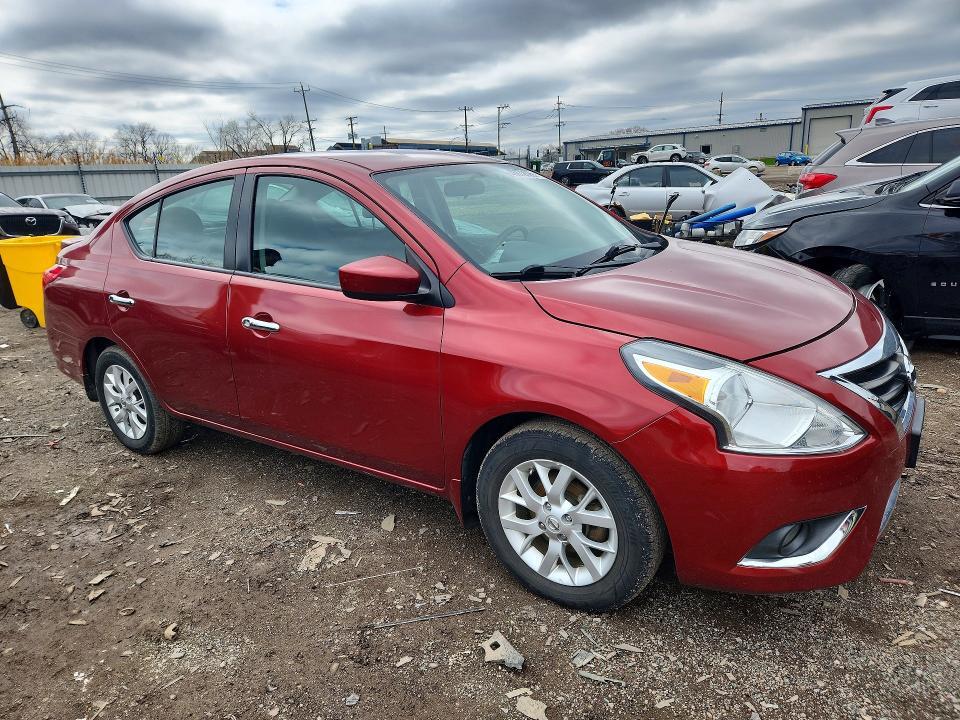 2016 NISSAN VERSA 1.6 SV — Фото 4 из 12