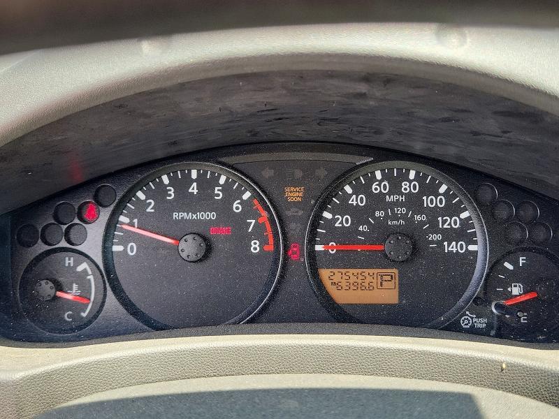2010 SUZUKI EQUATOR — Фото 9 из 12