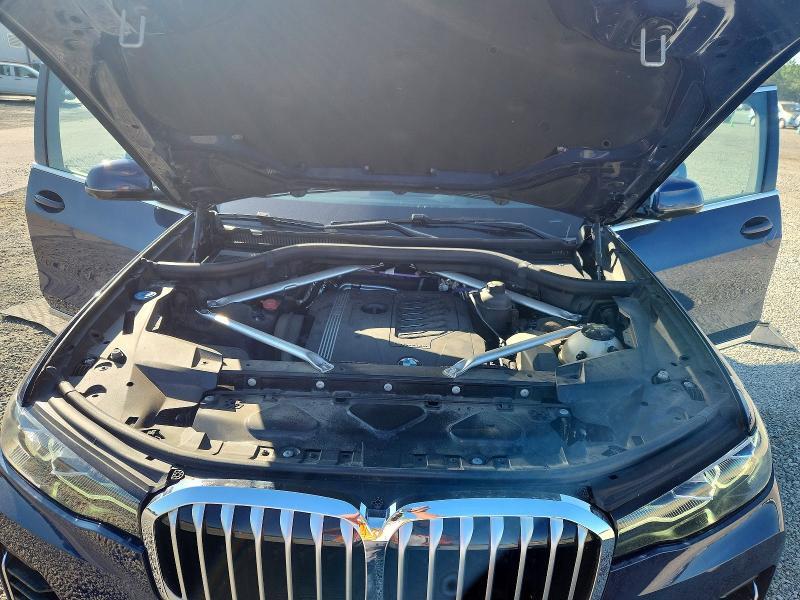2021 BMW X7 XDRIVE40I — Фото 12 из 13