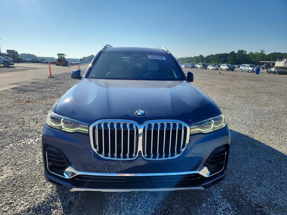 2021 BMW X7 XDRIVE40I — Фото 5 из 13