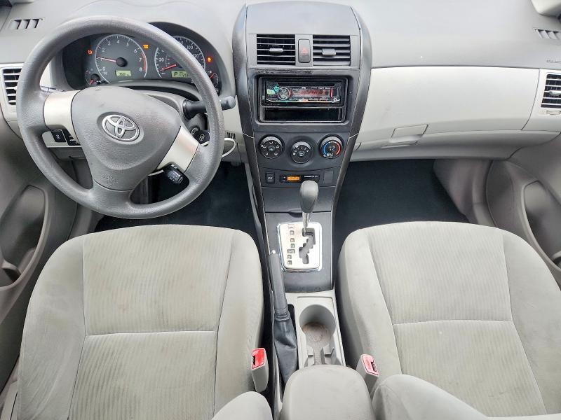 2010 TOYOTA COROLLA LE — Фото 8 из 13